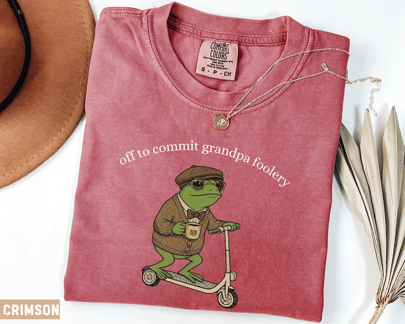 Funny Frog Grandma Grandpa Shirt, Pregnancy Announcement Gift, Promoted To Grandma Grandpa Tee, First Time Grandparents Gift