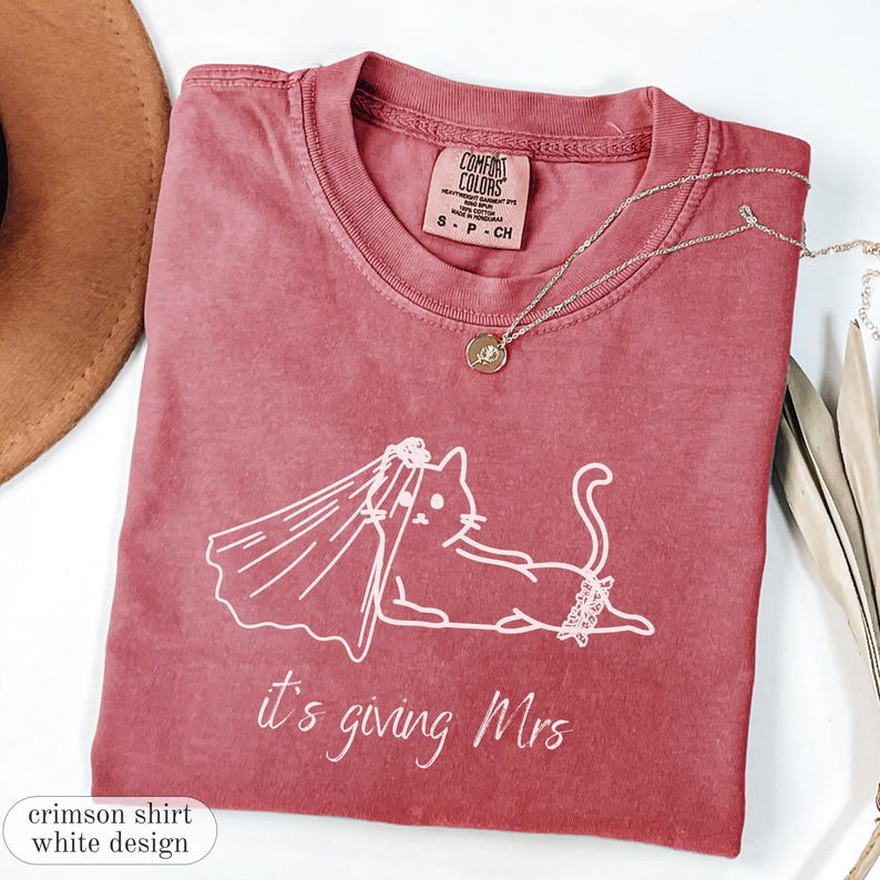 It’s Giving Mrs Cat Bride Shirt, Bride to Be Tee, Engagement & Bachelorette Shower Gift